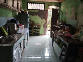 Dijual rumah usaha di pinggir jalan. Nusantara, pancoran mas, Depok