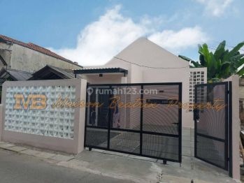 Rumah Baru Siap Pakai Lokasi Nyaman Strategis Di Serua Indah