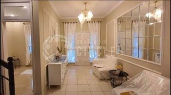 Memikat Hati.. Rumah Desain Manis Diarea Kota Baru Parahyangan