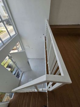 Disewakan Murah Rumah Baru dg Mezzanine di Cluster Paramount Petals