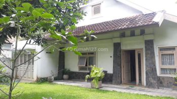 Rumah Klasik, Joglo Dan Paviliun Dipusat Kota Dekat Dengan Tugu Jogja, Kampus