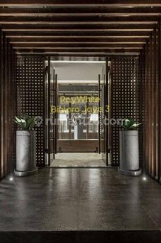 Rumah Luxury, Cantik, Full Furnished, dengan Private Swimming Pool di Bintaro 9