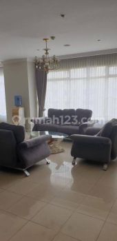 Rumah mewah 2lantai dekat kebun raya bogor