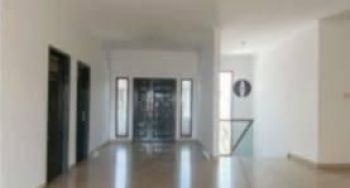 Rumah Lux Terawat Nyaman Dan Aman di Singgasana Pradana Bandung