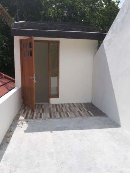 Rumah 2 lantai dalam perumahan Selatan campus UMY.