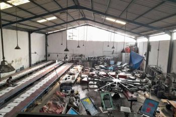 Jual Gudang Sayap Cibolerang