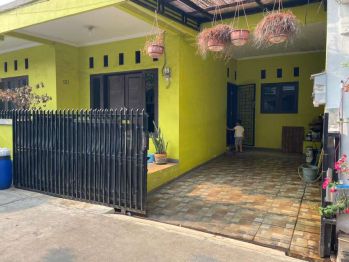 Dijual Rumah di Komplek Billymoon Pondok Kelapa