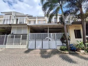 Rumah 2 Lantai Modern Minimalis Perumahan Graha Mulia Tasikmadu Suhat