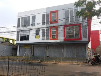Ruko Gandeng Pinggir Jalan di Distric Nine di Bintaro Lt.144m2 16