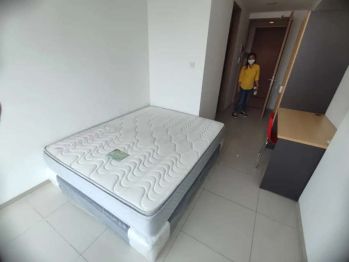 Disewakan apartemen studio treepark city MH Thamrin Tangerang