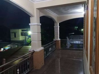 Rumah bagus luas tipes surakarta
