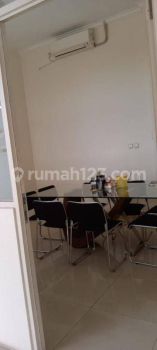 Disewakan Ruko Bagus furnished siap huni posisi hook