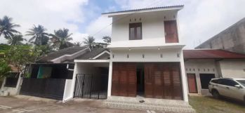 DIJUAL CEPAT DAN MURAH RUMAH MEWAH 2 LANTAI