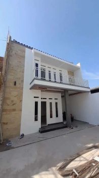 Hunian Minimalis Di Larangan Selatan