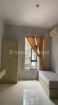 Rumah Disewakn Cocok Buat Mess Karyawan Kamar6 Lengkap Dengan Ac