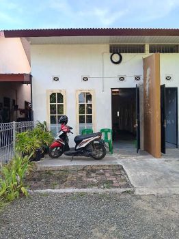 Kost Pria Pande Corner