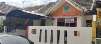 Kontrakan Perumahan Griya Shanta. Lokasi Strategis. 3KT 1KM Garasi Ada