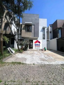 Disewakan rumah banyak kamar untuk mess di Icon BSD - dekat tol Aeon