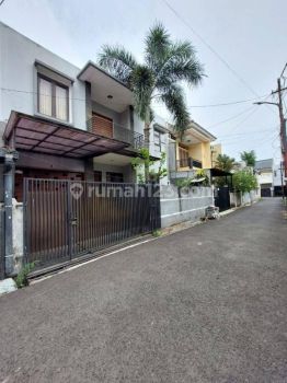 Rumah siap huni di Fatmawati Cilandak