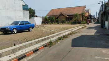 Tanah Cocok Bangun Usaha Atau Rumah Hunian, Kota Malang