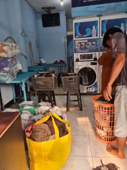 Dijual Laundry di Jakarta Barat
