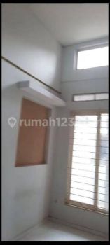 di Catalina JALANAN 2 LAJUR