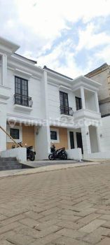 HUNIAN CLUSTER DP 25 JT ALL IN DI PUSAT KOTA HANYA 450 MTR KE CICAHEUM, SURAPATI