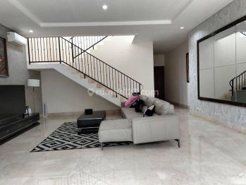 Cozy House in Pejaten