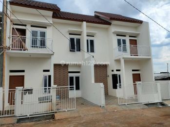 Jual Rumah 2 lantai pinggir jalan jatibening caman akses toll pondok gede bekasi