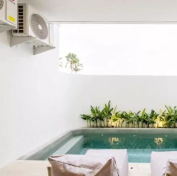 Villa Bumbak Umalas Kerobokan Badung Bali