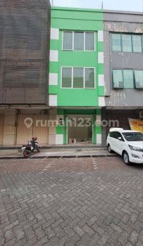 Ruko Bagus Murah dan Strategis di Medan Satria Grand Mall Bekasi