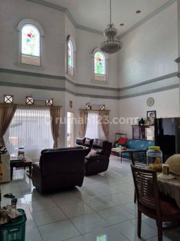 Rumah Cantik Siap Huni Dekat Sekolah Labs School Cirendeu Tangsel