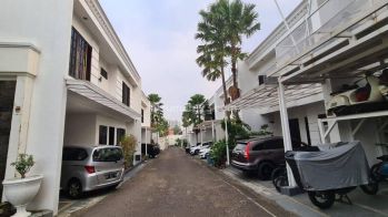 Rumah minimalis Lebak bulus jakarta selatan