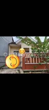 Rent Rumah: Rumah Medang Lestari