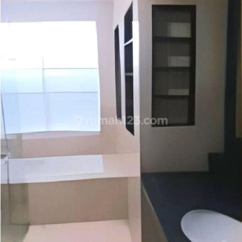 Dijual Murah Apartemen Bagus di Senayan Residence Kebayoran Lama