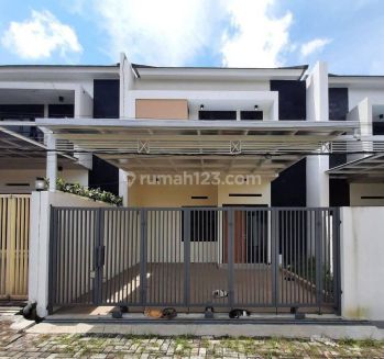 Rumah Bagus 2 Lantai Di Sariwangi Dekat Ke Kampus Polban Bandung