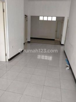 Disewakan rumah di tki taman kopo indah 3 bandung siap huni