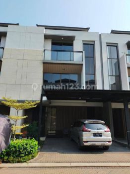 Rumah Mewah Favorite Cluster The Zora BSD Furnished