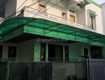 Rumah Murah Besar Garasi Bisa 3 Mobil Di Tanjung Duren(td15)