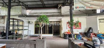 Rumah di Jl. Anjasmoro dekat area Kedungdoro Surabaya Pusat