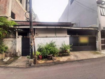 Rumah tua hitung tanah di Tomang(TM124)