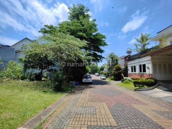 Kavling Kotak Lebar 20 Meter Dekat Tol di The Green Bsdcity