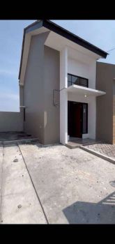 XYJAE, Rumah Baru Alana Tambak Oso STRATEGIS, ADA 1 UNIT AC