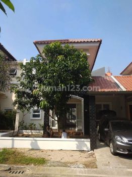 Rumah siap huni dalam cluster di sektor 9 bintaro