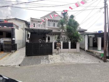 Rumah 2 Lantai Bagus di Cilandak, Jakarta Selatan