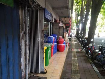 Sewa Ruko Diponogoro 3 Lantai Area Pertokoan