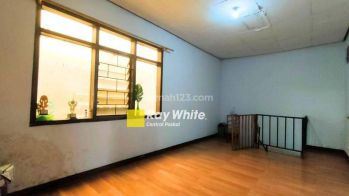 Rumah Dan Ruang Usaha di Cibereum Kota Cimahi