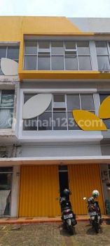 Ruko 3 lantai yg dekat dengan mall SMS dan pasar modern