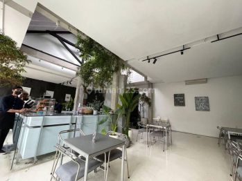 Disewakan Ruang Usaha di Sayap Riau 580 m SHM Taman
