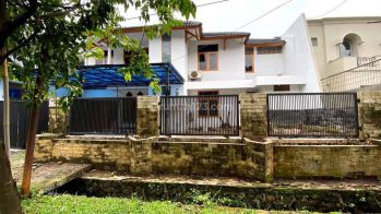 Disewakan Rumah Baru Renovasi 8 Kamar Tidur di Kemang Xpress Bekasi